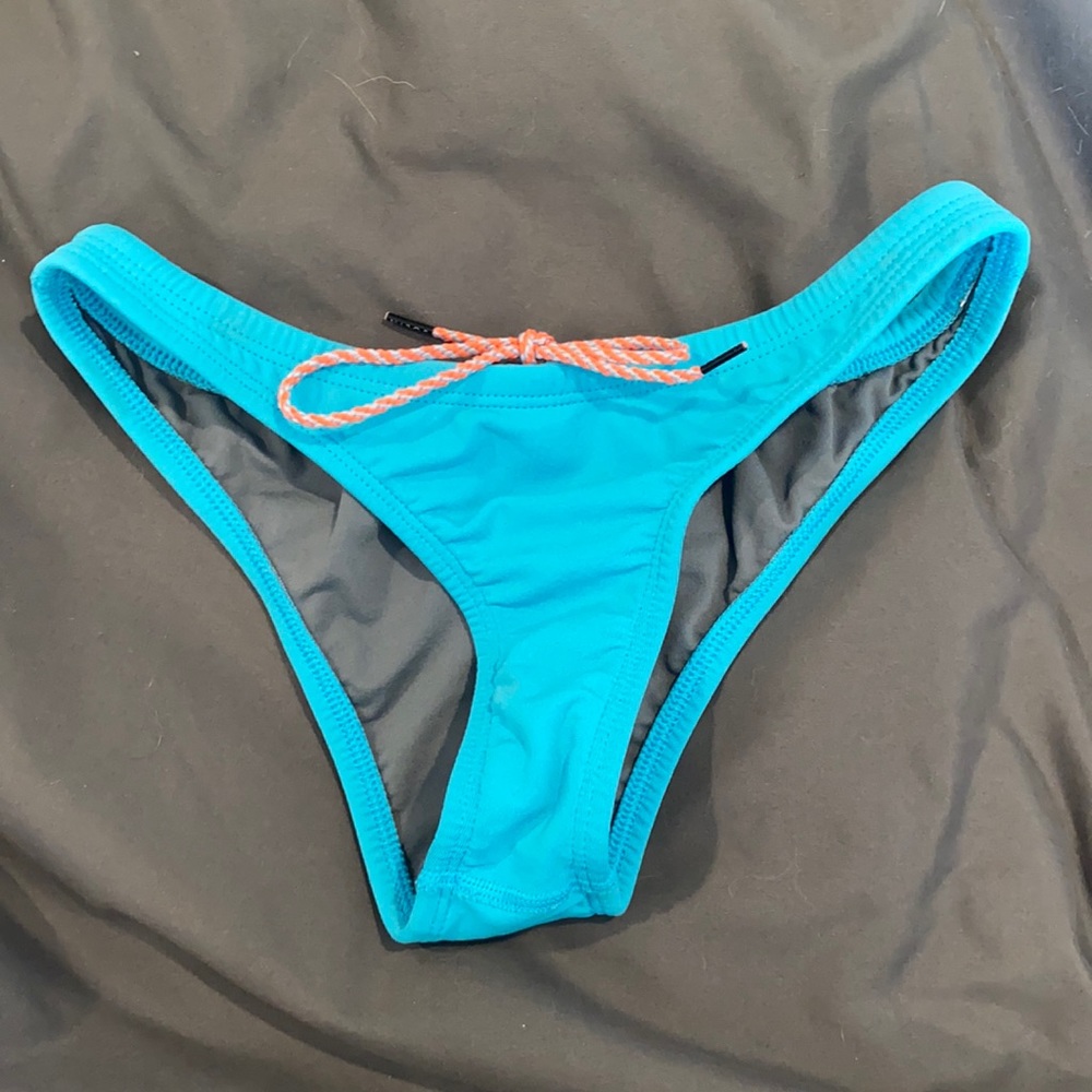 TURQUOISE BOTTOMS💦